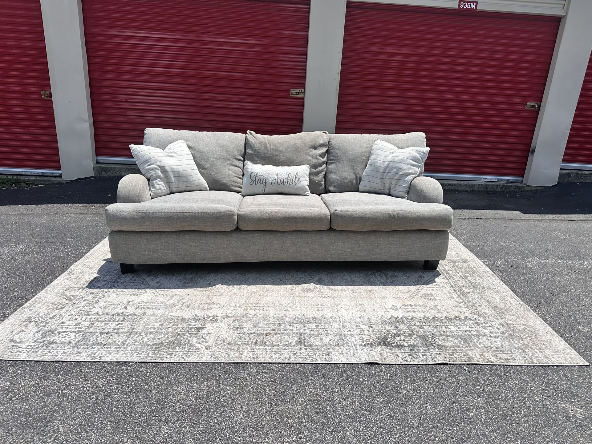 β¨ FREE DELIVERY β Modern Light Gray Sofa β Plush & Stylish!