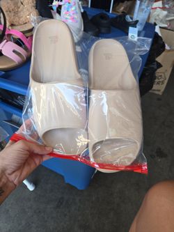 Women's Sandals