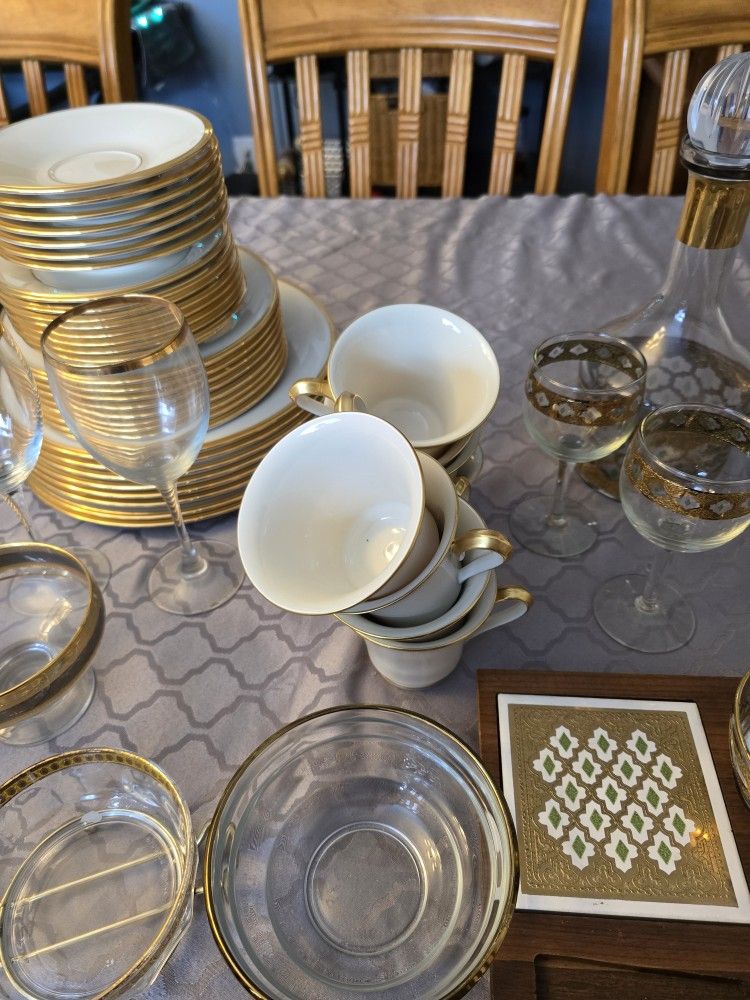 Lenox China Service for 8 Plus Extras