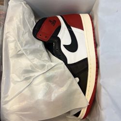 Jordan 1 Black toe reimagined sz10 