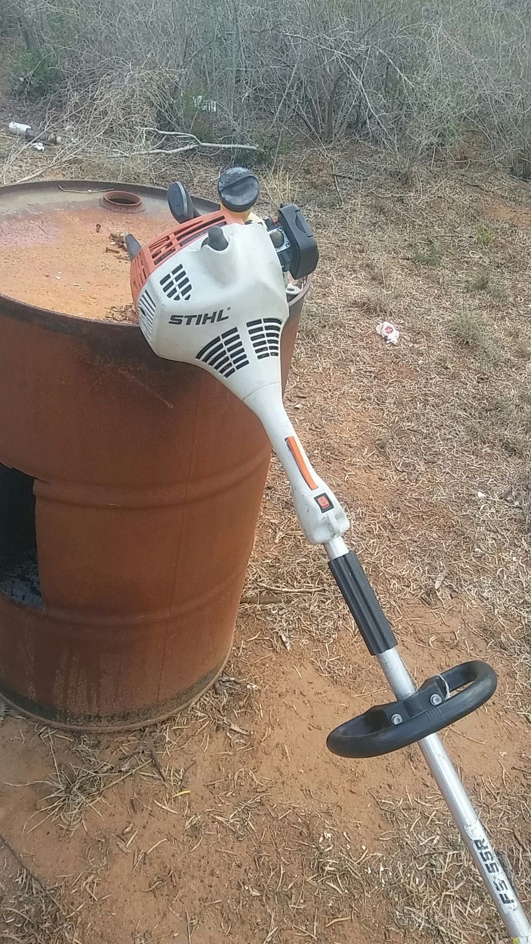 Stihl fs 55R weedeater strait shaft