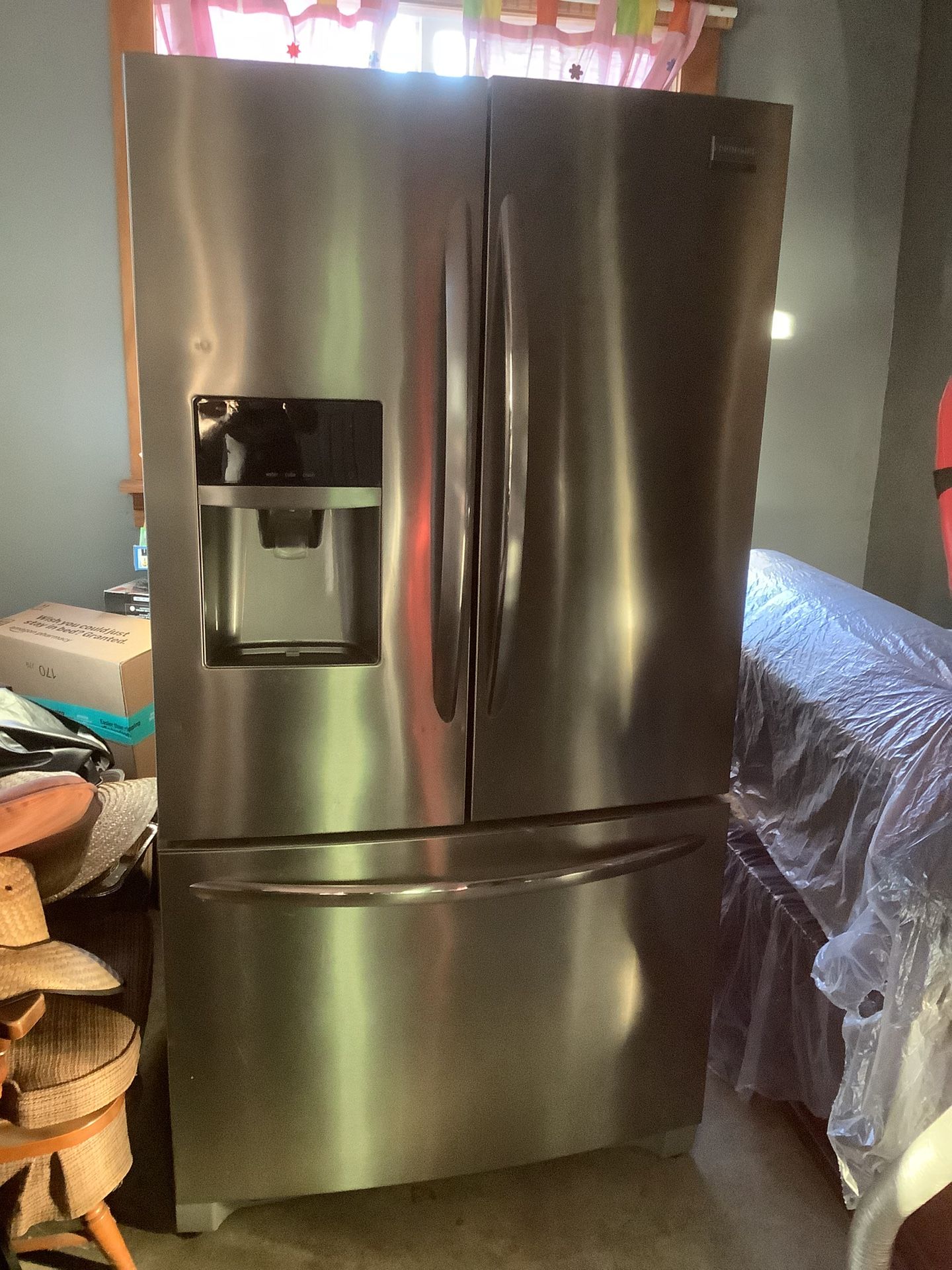 Refrigerator Frigidaire