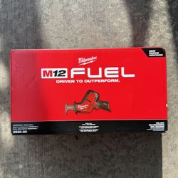 Hackzall Fuel Milwaukee M12