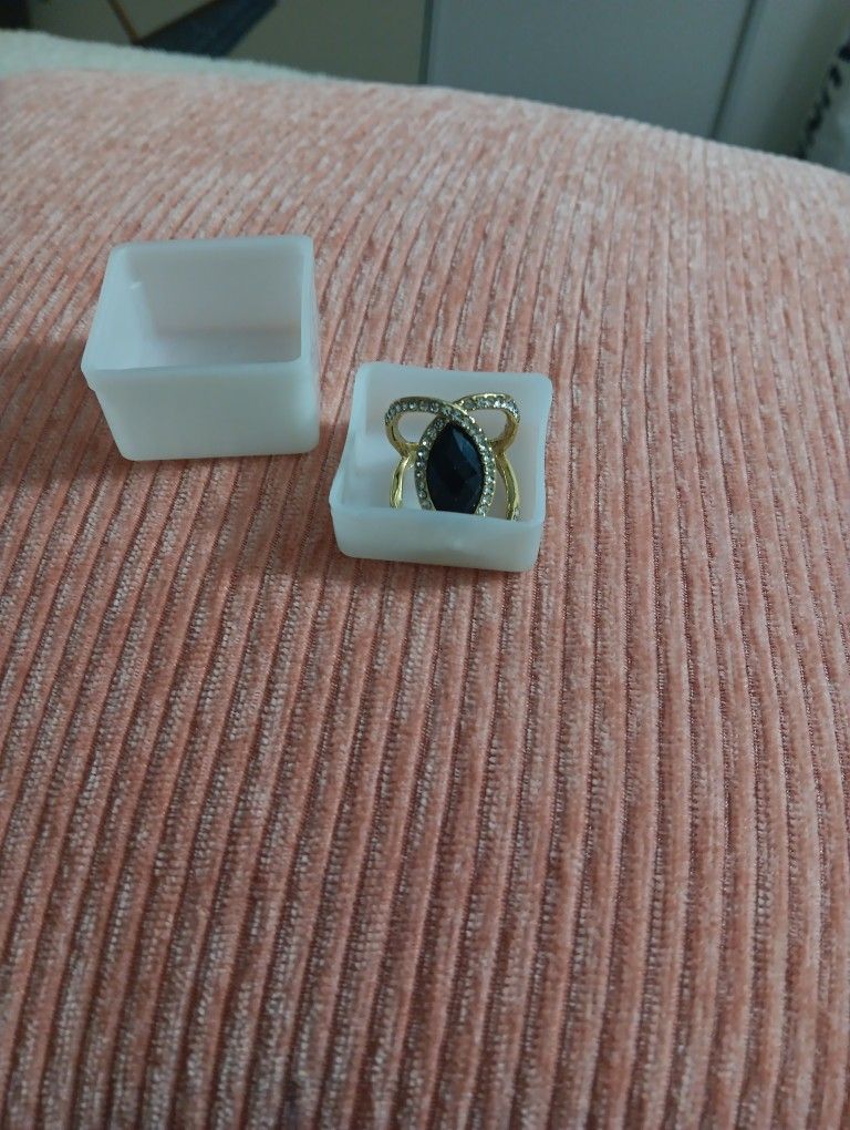 Black Onyx RIng Size 6