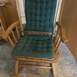 Wood Solid Rocking chair