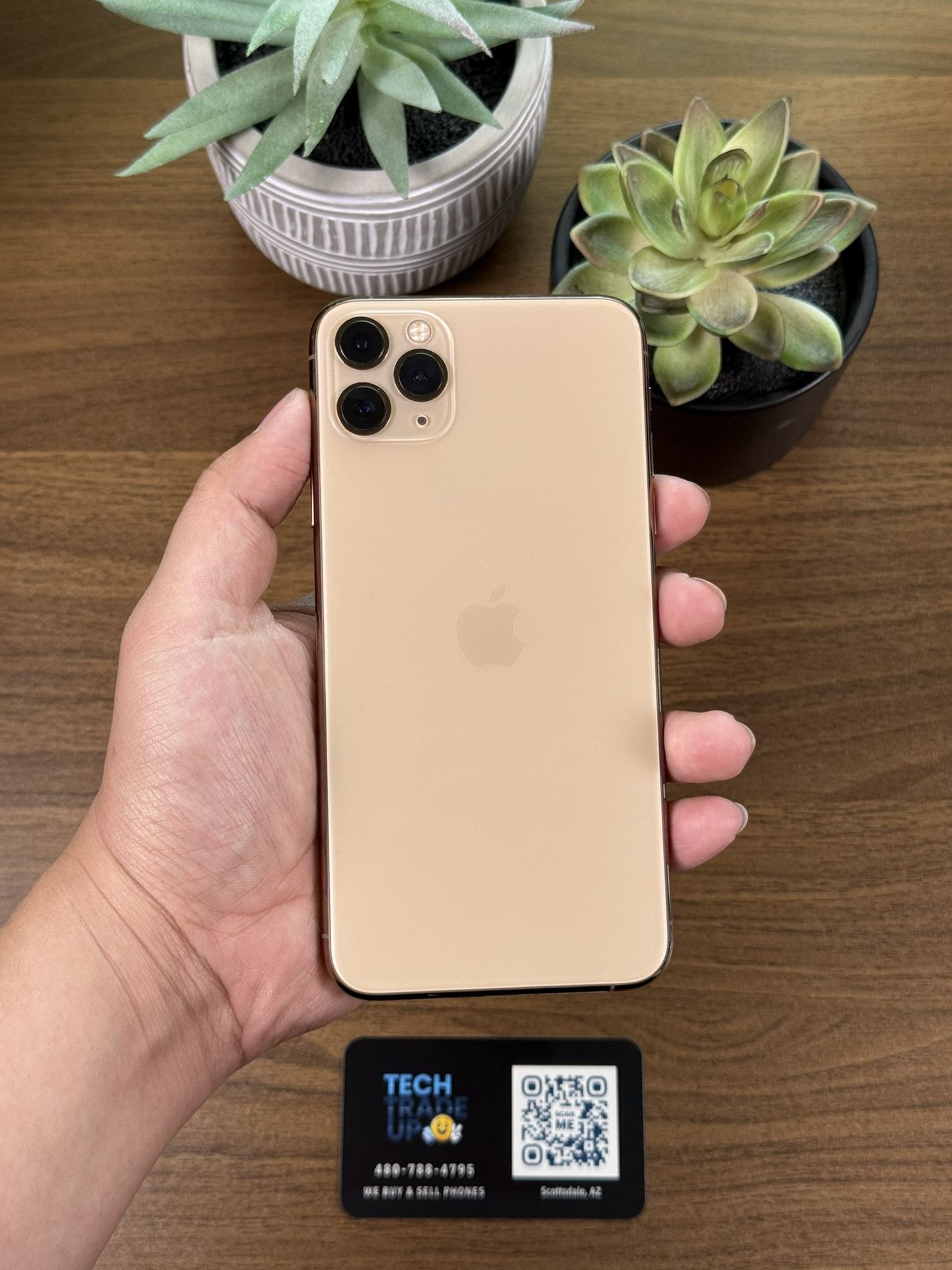 iPhone 11 Pro Max 64Gb Gold 🌟 Unlocked *Free Delivery At Full Price*