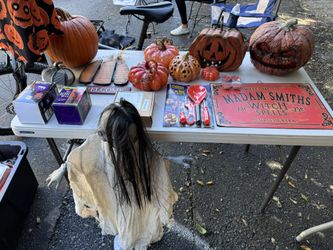 Halloween items $75 For All 