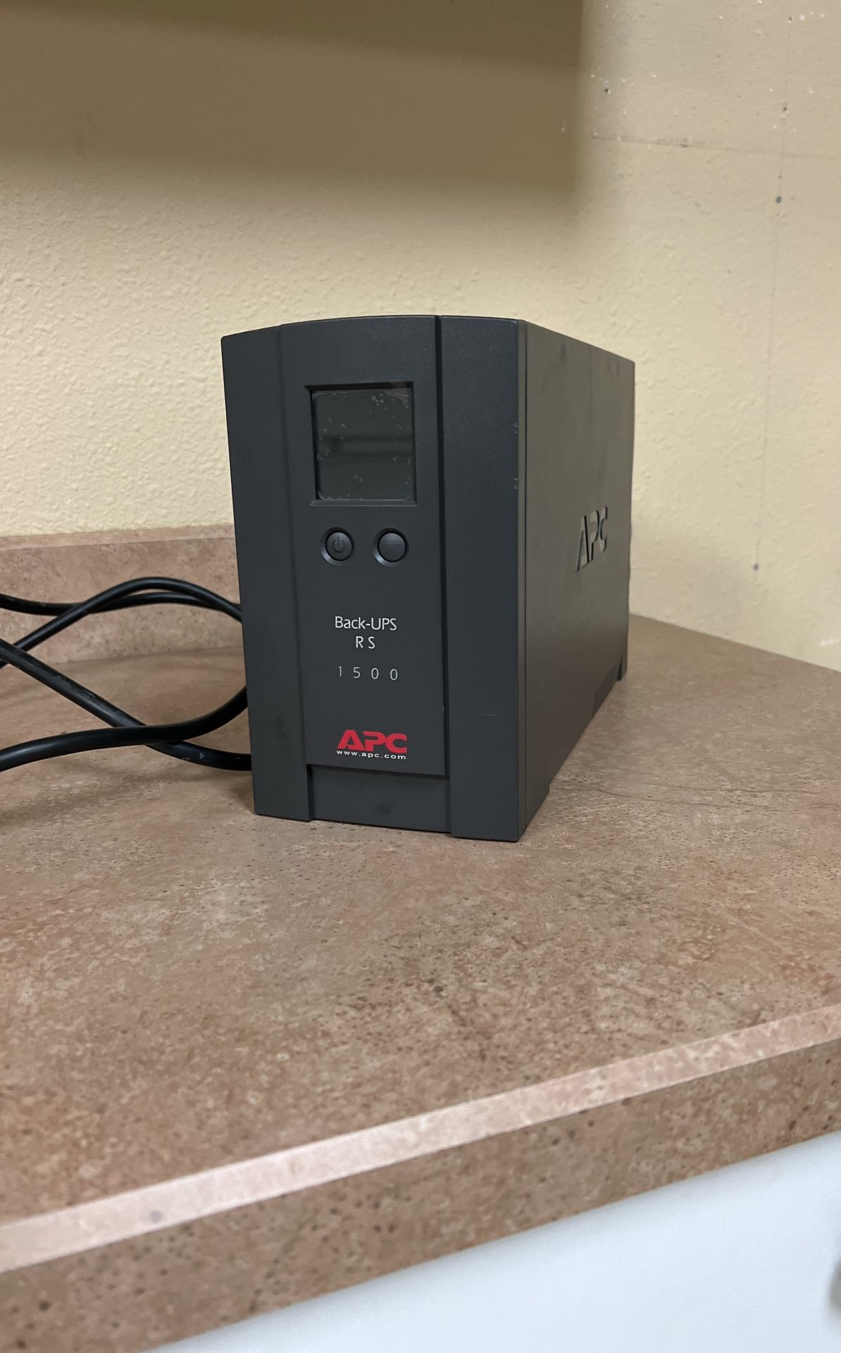 APC Backup UPS
