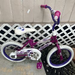 Kids Bicycle 16” For $10 Tires Need Air