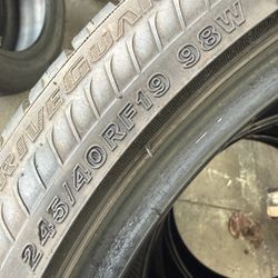 245/40/20 Bridgestone DriveGuard RunFlat (4 Tires) $200.00/ All 4 