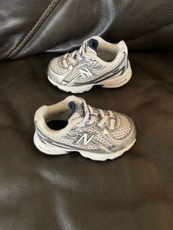 New balance shoes