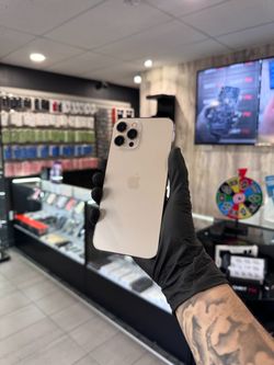 Apple iPhone 12 Pro Max 256 GB - Gold (Unlocked) + Warranty