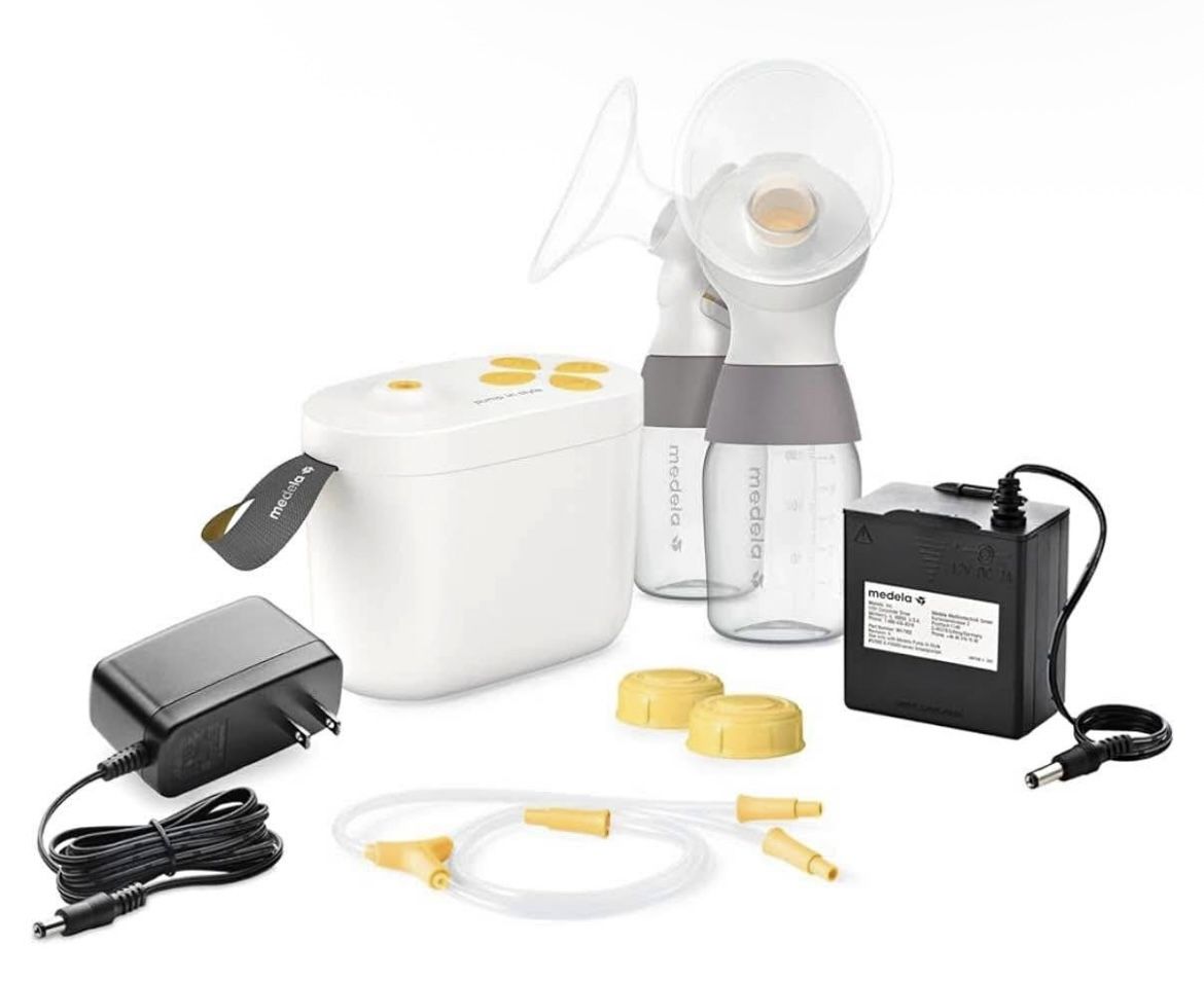 Medela Pump in Style Breast Pump | Classic Pump | Double Electric Breastpump with Bottles