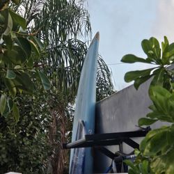 Paddleboard Good Condition , Ready To Put In The Water