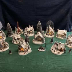 Thomas KinKade Christmas Village 