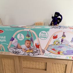 NEW Melissa and Doug ocean play gym tummy time retail $125