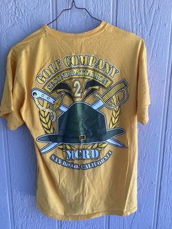 Official Golf Company, 2nd Recruit Training Battalion t-shirt Large Used