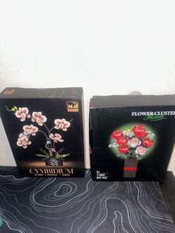 Flower Building Block Sets – Lot of 2