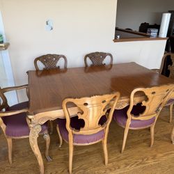 Maple Vintage Dining room table 