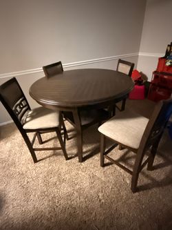 Dinning table
