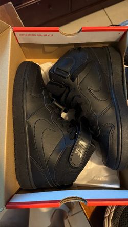 Nike shoes brand new