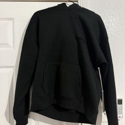 NEW!! BLACK ESSENTIALS HOODIE 
