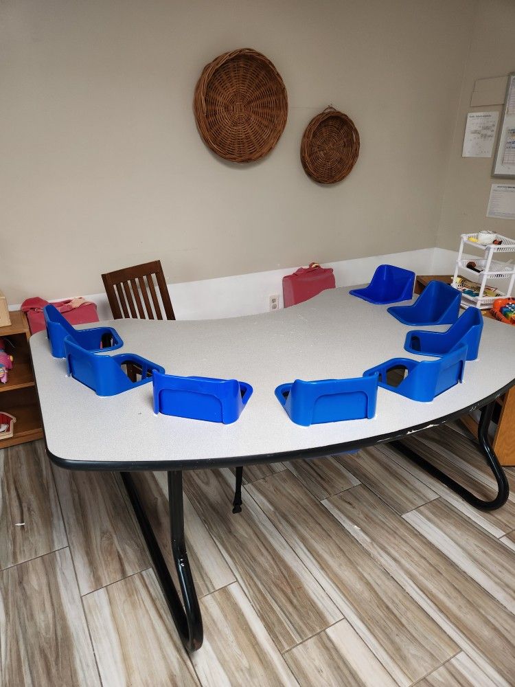 Daycare Table
