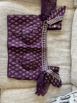 Beautiful violet lehanga XL size