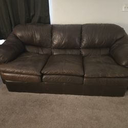 DARK BROWN LEATHER COUCH