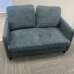 New 2 Seater Couch 