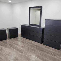 Brand New Bedroom Set / Juego de Cuarto Nuevo a Estrenar … Delivery 🚚 