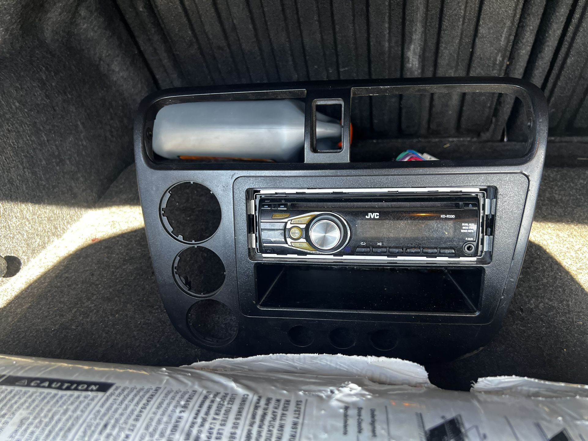 JVC KD-R331 CD Car Stereo with Front AUX Input