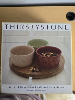 Kitchen/Dining Items