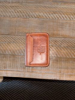 3 wallets together or separate