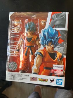 S.H. Figuarts Son Goku Super Saiyan Blue Figure