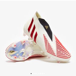 Adidas Predator SIZE 8.5M