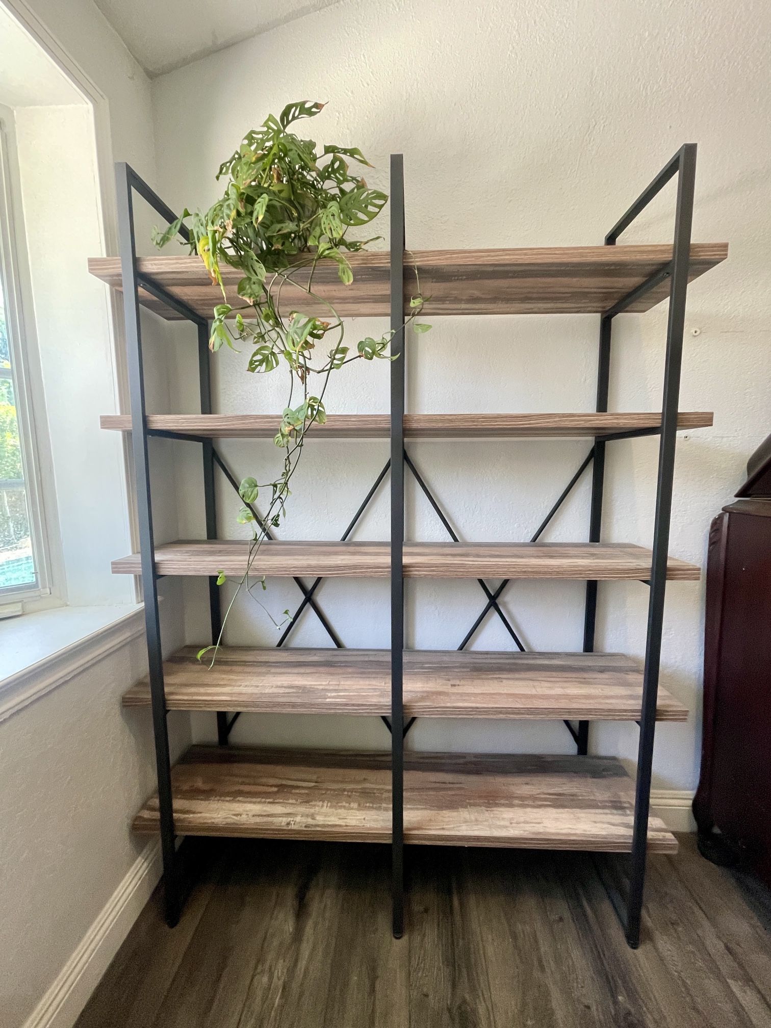Shelving Unit
