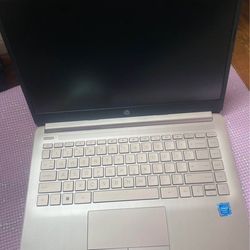 HP-14 • Laptop