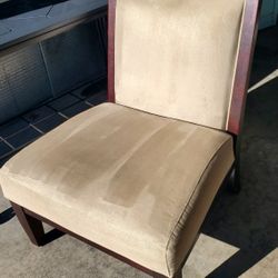 Chair Like New Cream Color Sturdy