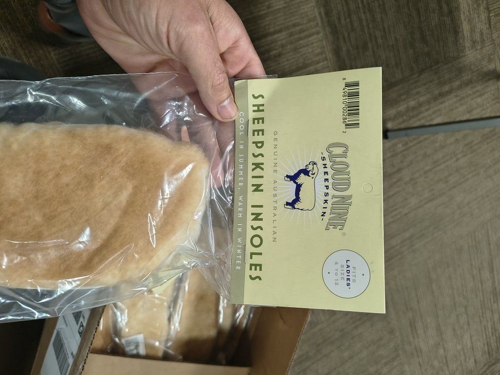 BAHHH ... π SHEEP SKIN SHOE INSERTS MEN'S & WOMEN'S