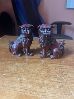 China Town Wood Dogs