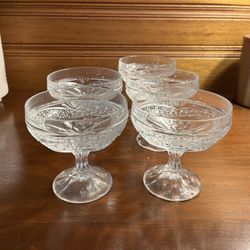 5 Dessert / Coupe Glasses