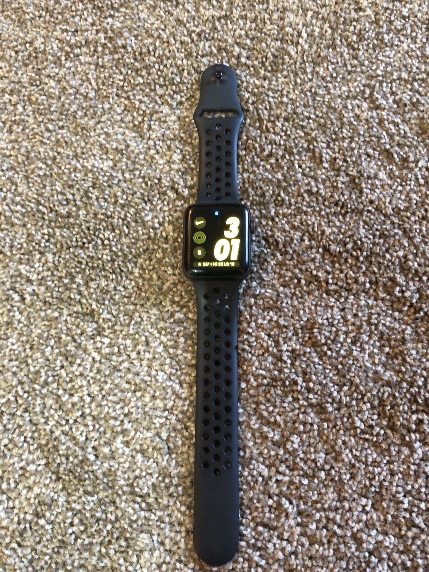 Unlocked Apple Watch series 3 LTE Nike 42mm