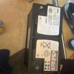 BMW Varta 12 V 90ah Battery 