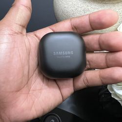 Samsung Galaxy Buds Pro For Sale. 