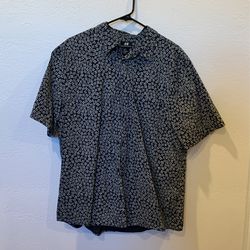 XL Floral Patterned Dress Shirt