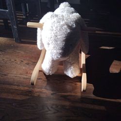 Bunny rocking chair for toddlers
