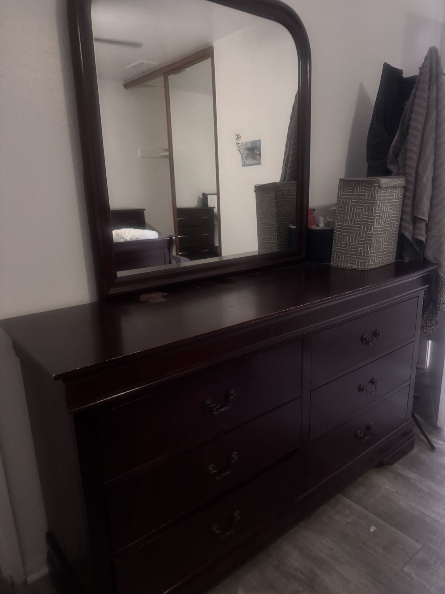 Bedroom Set 3 pieces