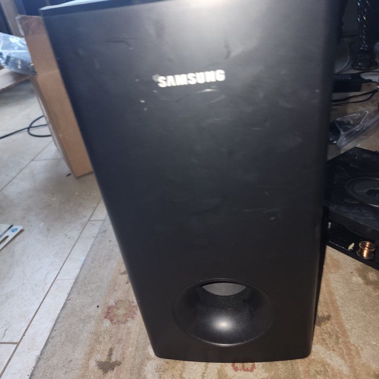 Two samsung sub woofer