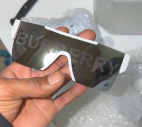 BURBERRY Sunglasses